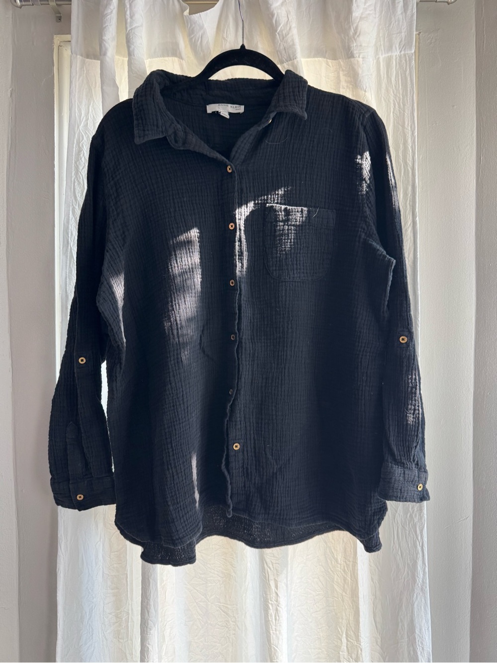 Anne Klein Black Long-Sleeve Button-Down Shirt